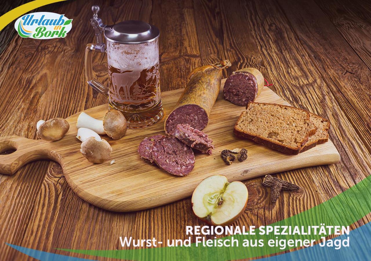 Jagd-Angler-Suite-03-Im-Wald-Am-See Kyritz Exteriör bild